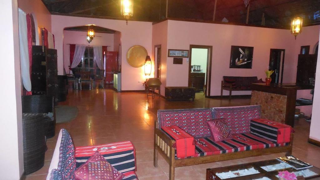 Arabian Nights Suites Hotel 파제 외부 사진