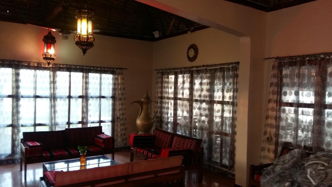 Arabian Nights Suites Hotel 파제 외부 사진